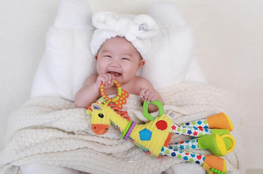 青海宝宝最晚多久会走路 青海宝宝最晚多久会走路