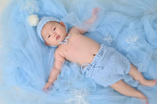 青海宝宝要不要穿袜子 青海宝宝要不要穿袜子